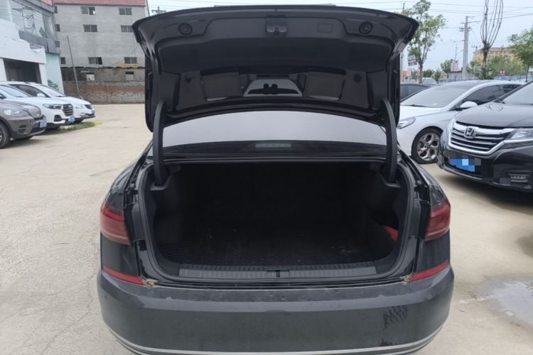 Used Volkswagen Passat 2024 330TSI Elite Edition Trunk