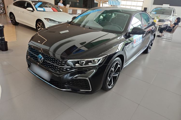 Used Volkswagen Passat 2024 380TSI Starry Dragon Edition Guazi used car, China used car export, Used car for sale, Used cars, Cheapest cars for sale