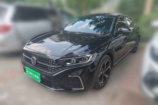 Used Volkswagen Passat 2024 380TSI Starry Luxury Edition