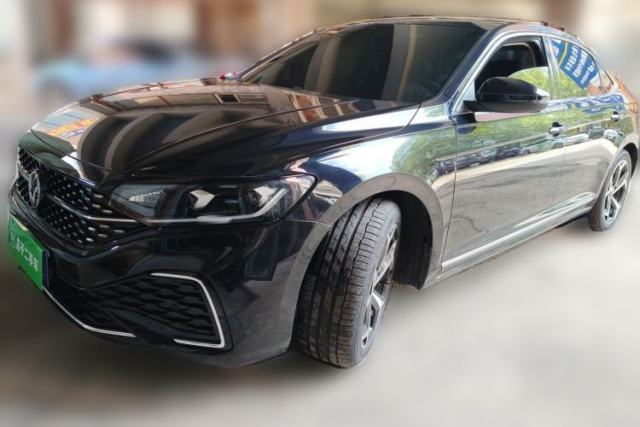 Used Volkswagen Passat 2024 380TSI Starry Dragon Edition