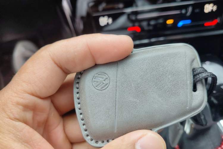 Used Volkswagen Passat 2024 330TSI Starry Elite Edition Vehicle Key