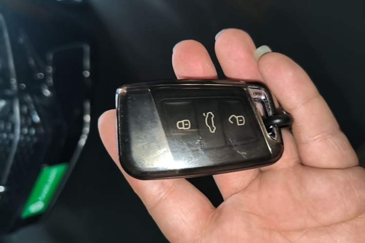 Used Volkswagen Passat 2024 330TSI Starry Elite Edition Vehicle Key