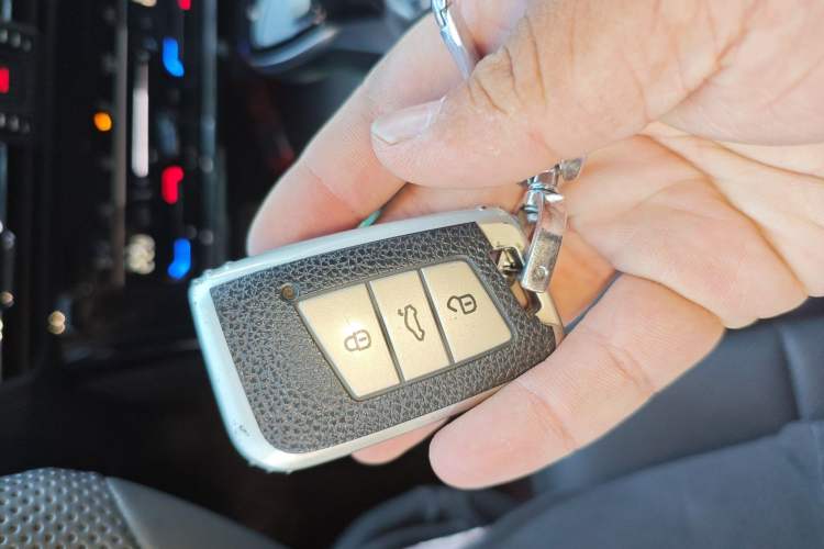 Used Volkswagen Passat 2024 380TSI Dragon Glory Edition Vehicle Key