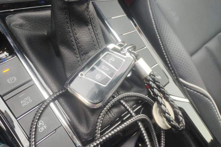Used Volkswagen Passat 2024 330TSI Starry Elite Edition Vehicle Key