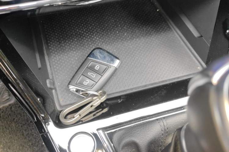 Used Volkswagen Passat 2024 380TSI Starry Dragon Edition Vehicle Key