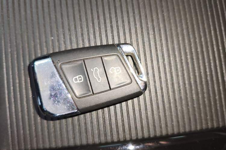 Used Volkswagen Passat 2024 380TSI Starry Dragon Edition Vehicle Key