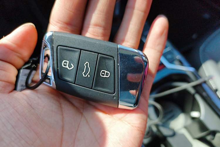 Used Volkswagen Passat 2024 330TSI Starry Elite Edition Vehicle Key