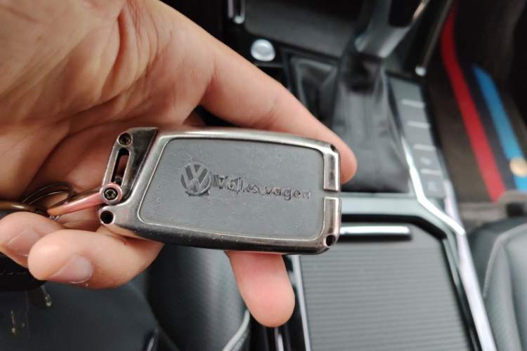 Used Volkswagen Passat 2024 380TSI Luxury Edition Vehicle Key