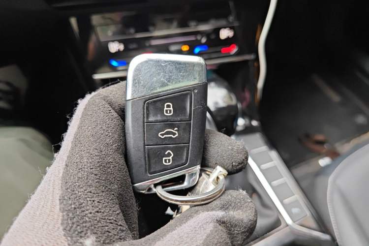 Used Volkswagen Passat 2024 380TSI Starry Elite Edition Vehicle Key