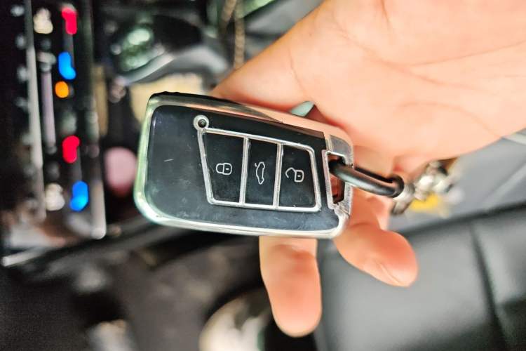 Used Volkswagen Passat 2024 380TSI Luxury Edition Vehicle Key