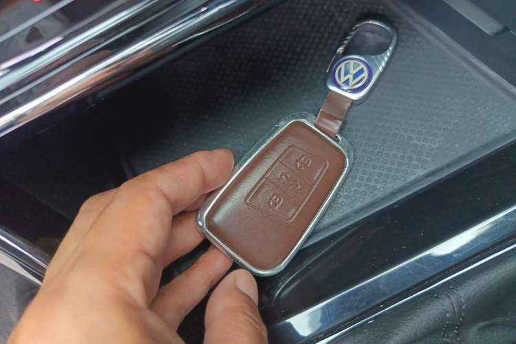 Used Volkswagen Passat 2024 380TSI Starry Elite Edition Vehicle Key