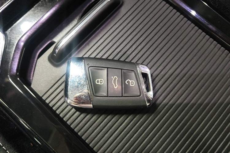 Used Volkswagen Passat 2024 380TSI Starry Elite Edition Vehicle Key