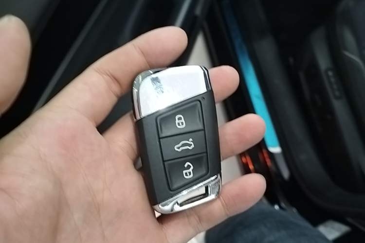 Used Volkswagen Passat 2024 380TSI Starry Elite Edition Vehicle Key