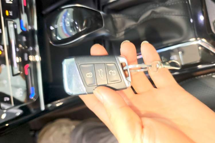 Used Volkswagen Passat 2024 330TSI Starry Elite Edition Vehicle Key