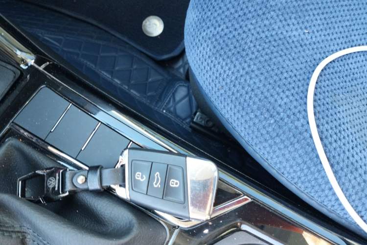 Used Volkswagen Passat 2024 380TSI Luxury Edition Vehicle Key