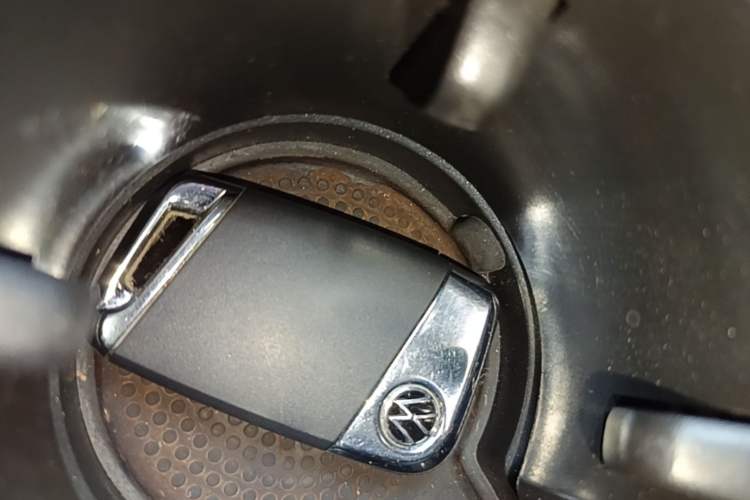 Used Volkswagen Passat 2024 380TSI Luxury Edition Vehicle Key
