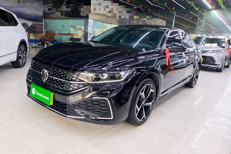 Volkswagen Passat 2024 380TSI Starry Dragon Edition - Dragon Rise