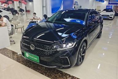 Used Volkswagen Passat 2024 380TSI Starry Dragon Edition