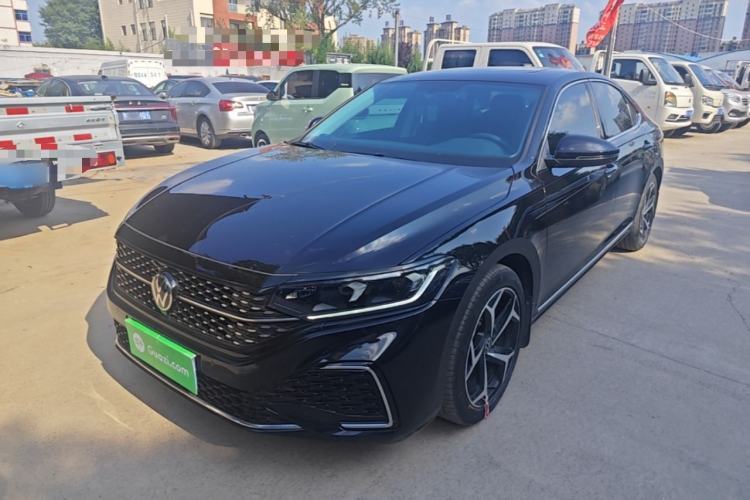 Used Volkswagen Passat 2024 380TSI Starry Dragon Edition Guazi used car, China used car export, Used car for sale, Used cars, Cheapest cars for sale