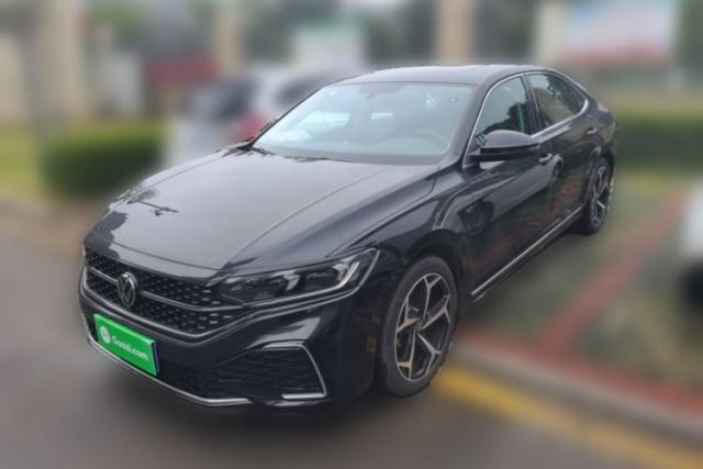 Used Volkswagen Passat 2024 380TSI Starry Dragon Edition