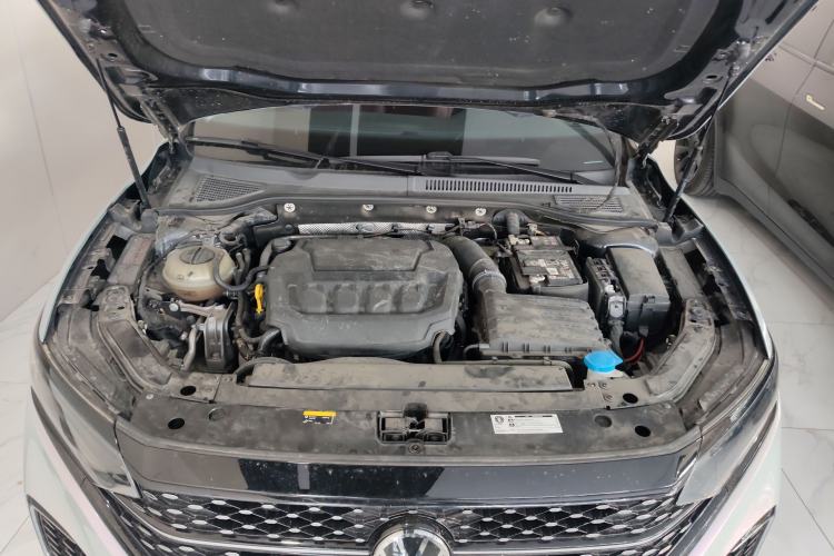 Used Volkswagen Passat 2024 380TSI Starry Elite Edition Engine Bay