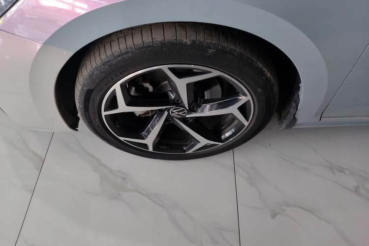 Used Volkswagen Passat 2024 380TSI Starry Elite Edition Left Front Wheel Hub