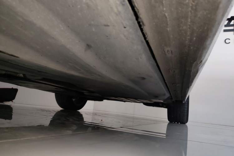 Used Volkswagen Passat 2024 380TSI Starry Elite Edition Left Side Sill