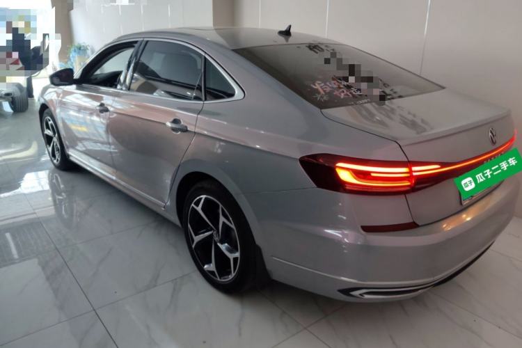 Used Volkswagen Passat 2024 380TSI Starry Elite Edition Rear Left 45 Deg