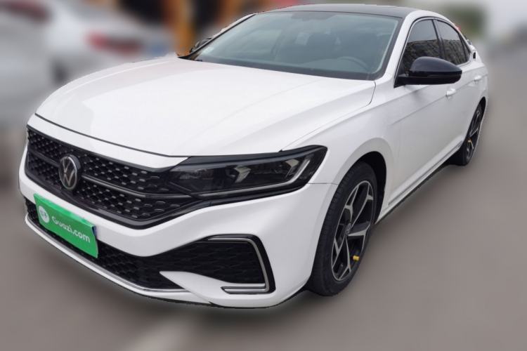 Used Volkswagen Passat 2024 380TSI Starry Dragon Edition Guazi used car, China used car export, Used car for sale, Used Volkswagen cars, Cheapest cars for sale