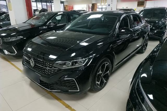 Used Volkswagen Passat 2025 Outstanding Model 380TSI Starry Dragon Glorious Edition