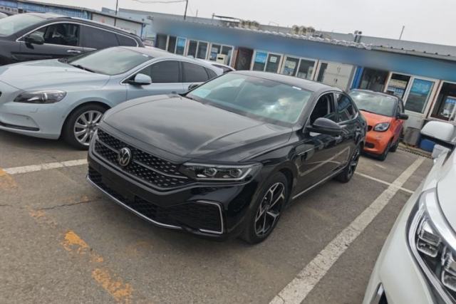 Used Volkswagen Passat 2025 Outstanding Model 380TSI Starry Dragon Glorious Edition