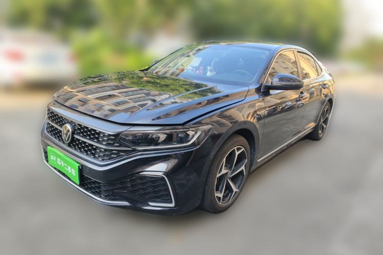 Used Volkswagen Passat 2025 Outstanding Model 380TSI Starry Dragon Edition Guazi used car, China used car export, Used car for sale, Used cars, Cheapest cars for sale