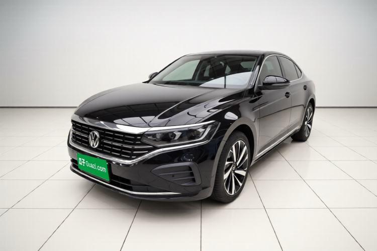 Volkswagen Passat 2025 Premium Version 380TSI Dragon Edition