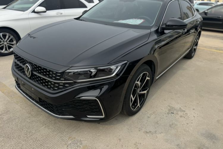 Used Volkswagen Passat 2025 Outstanding Model 330TSI Starry Elite Edition Guazi used car, China used car export, Used car for sale, Used  cars, Cheapest cars for sale