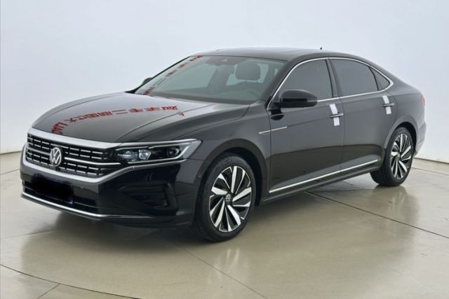 Used Volkswagen Passat 2025 Outstanding Model 380TSI Dragon Glory Edition