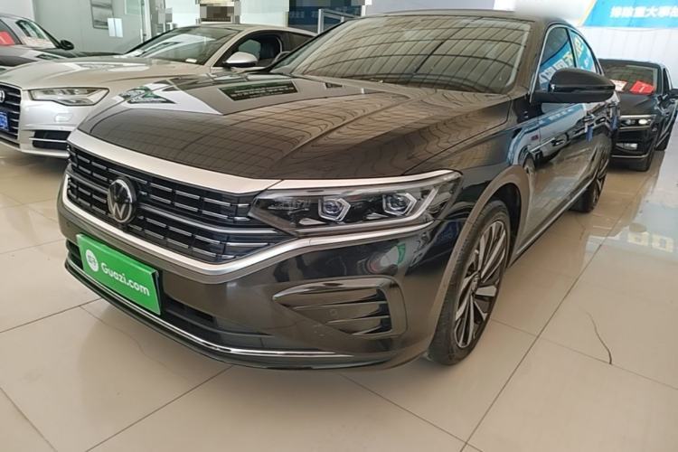 Used Volkswagen Passat 2025 Outstanding Model 380TSI Dragon Glory Edition Guazi used car, China used car export, Used car for sale, Used Volkswagen cars, Cheapest cars for sale