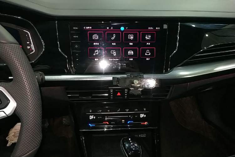 Used Volkswagen Passat 2025 Outstanding Model 380TSI Starry Dragon Glorious Edition Audio And AC Panel