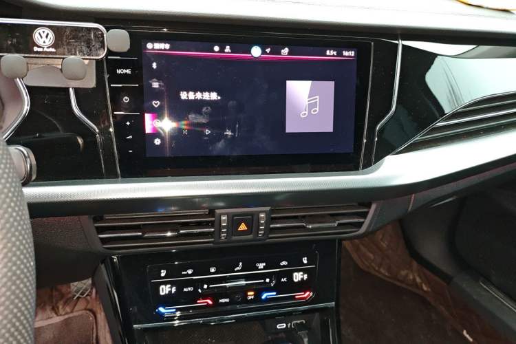 Used Volkswagen Passat 2025 Outstanding Model 380TSI Dragon Glory Edition Audio And AC Panel