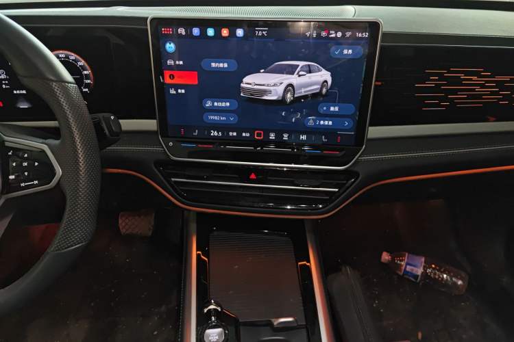 Used Volkswagen Passat 2025 Pro 380TSI Dragon Glory Edition Audio And AC Panel