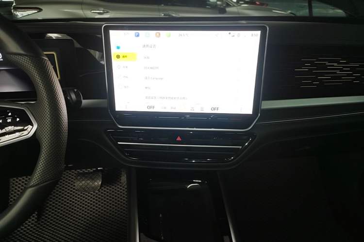 Used Volkswagen Passat 2025 Pro 380TSI Dragon Glory Edition Audio And AC Panel