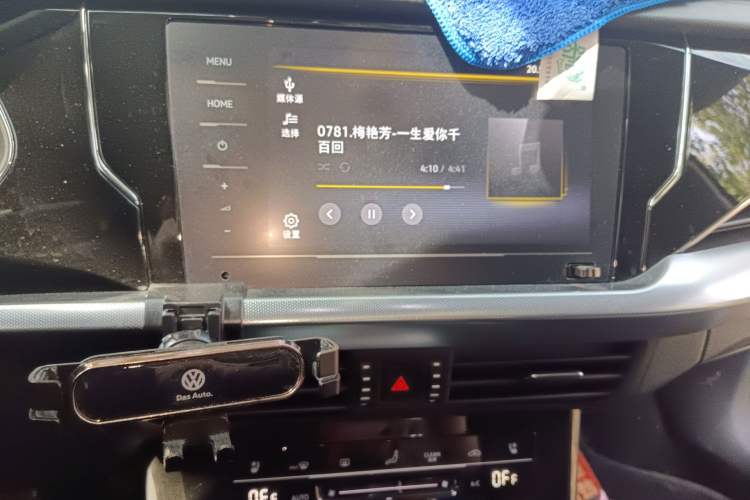 Used Volkswagen Passat 2025 Outstanding Model 380TSI Starry Dragon Edition Audio And AC Panel