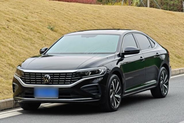 Used Volkswagen Passat 2025 Outstanding Model 330TSI Elite Edition