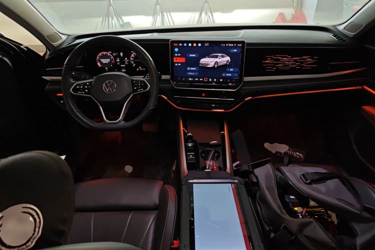 Used Volkswagen Passat 2025 Pro 380TSI Dragon Glory Edition Center Console