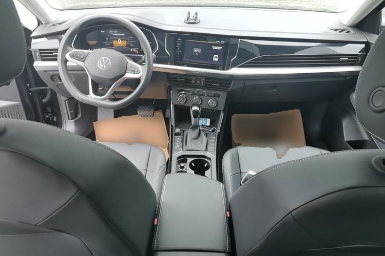Used Volkswagen Passat 2025 Outstanding Model 280TSI Business Edition Center Console