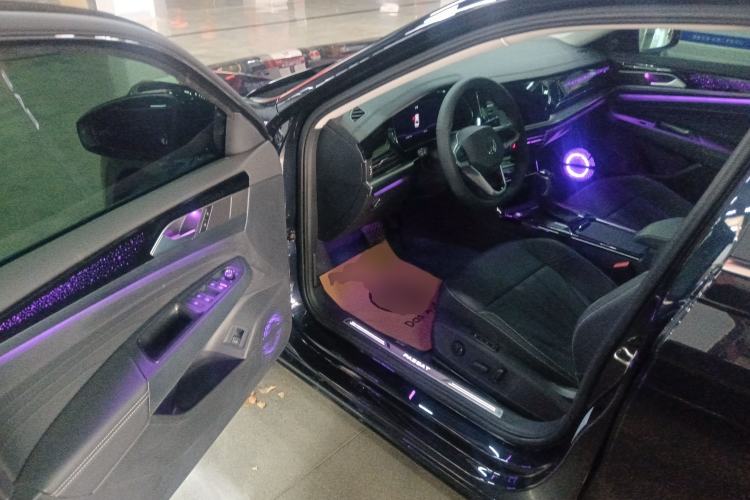 Used Volkswagen Passat 2025 Outstanding Model 380TSI Starry Dragon Glorious Edition Driver Seat