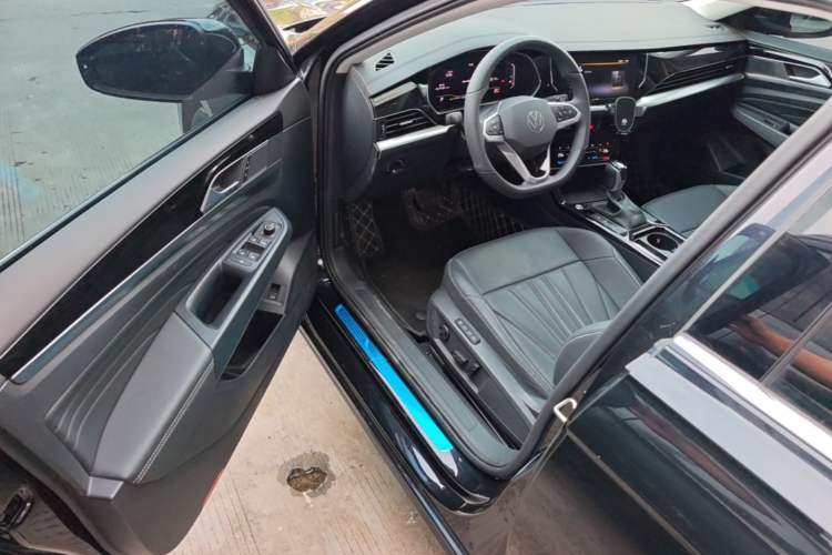 Used Volkswagen Passat 2025 Outstanding Model 380TSI Starry Dragon Edition Driver Seat