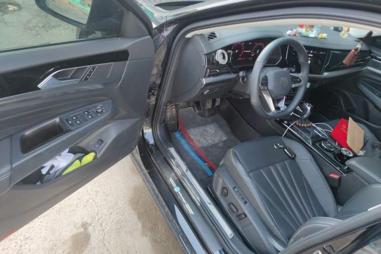 Used Volkswagen Passat 2025 Outstanding Model 380TSI Starry Dragon Glorious Edition Driver Seat