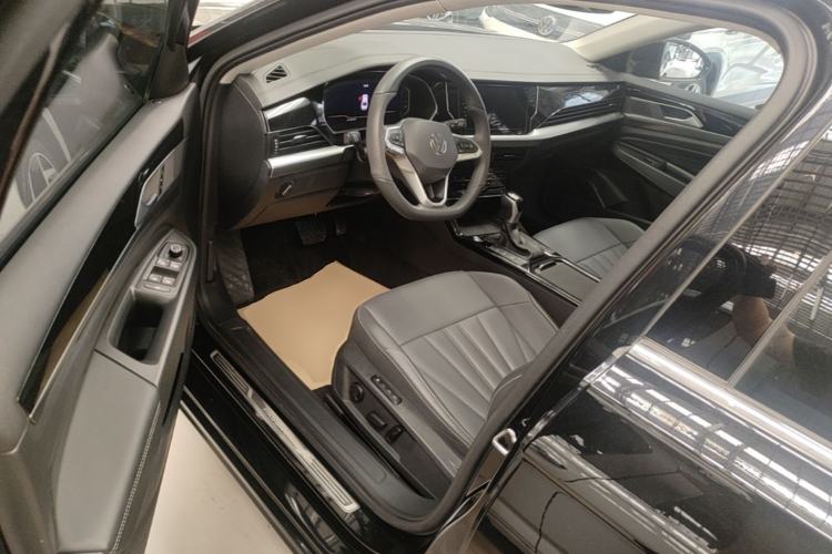 Used Volkswagen Passat 2025 Outstanding Model 380TSI Starry Dragon Edition Driver Seat