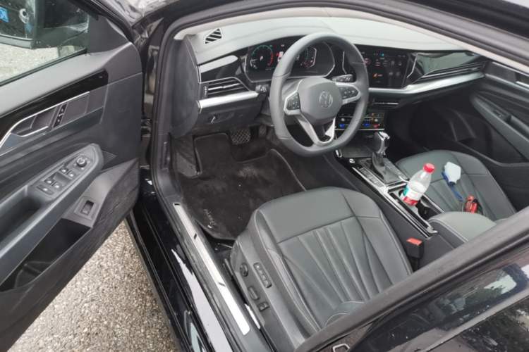 Used Volkswagen Passat 2025 Outstanding Model 380TSI Starry Dragon Glorious Edition Driver Seat