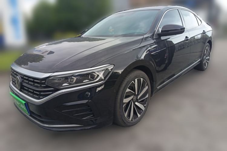Used Volkswagen Passat 2025 Outstanding Model 380TSI Dragon Glory Edition Guazi used car, China used car export, Used car for sale, Used Volkswagen cars, Cheapest cars for sale